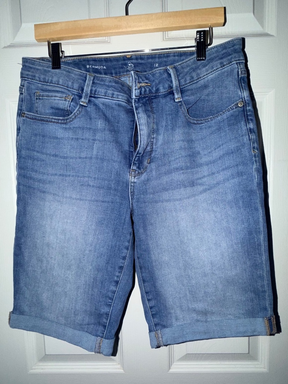 Women's St John's Bay Bermuda shorts